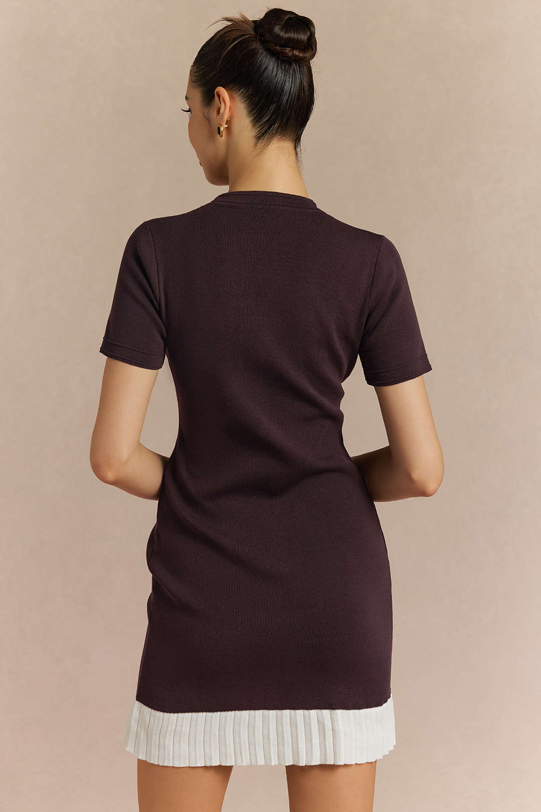 Noblessine Contrast Round Neck Metallic Button Short Sleeve Mini Dress